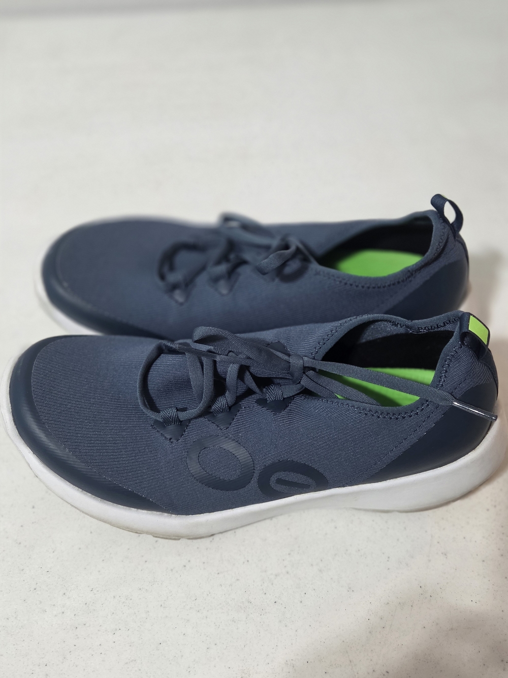 Oofos Navy Slip-On Athletic Sneakers, Size 8.5